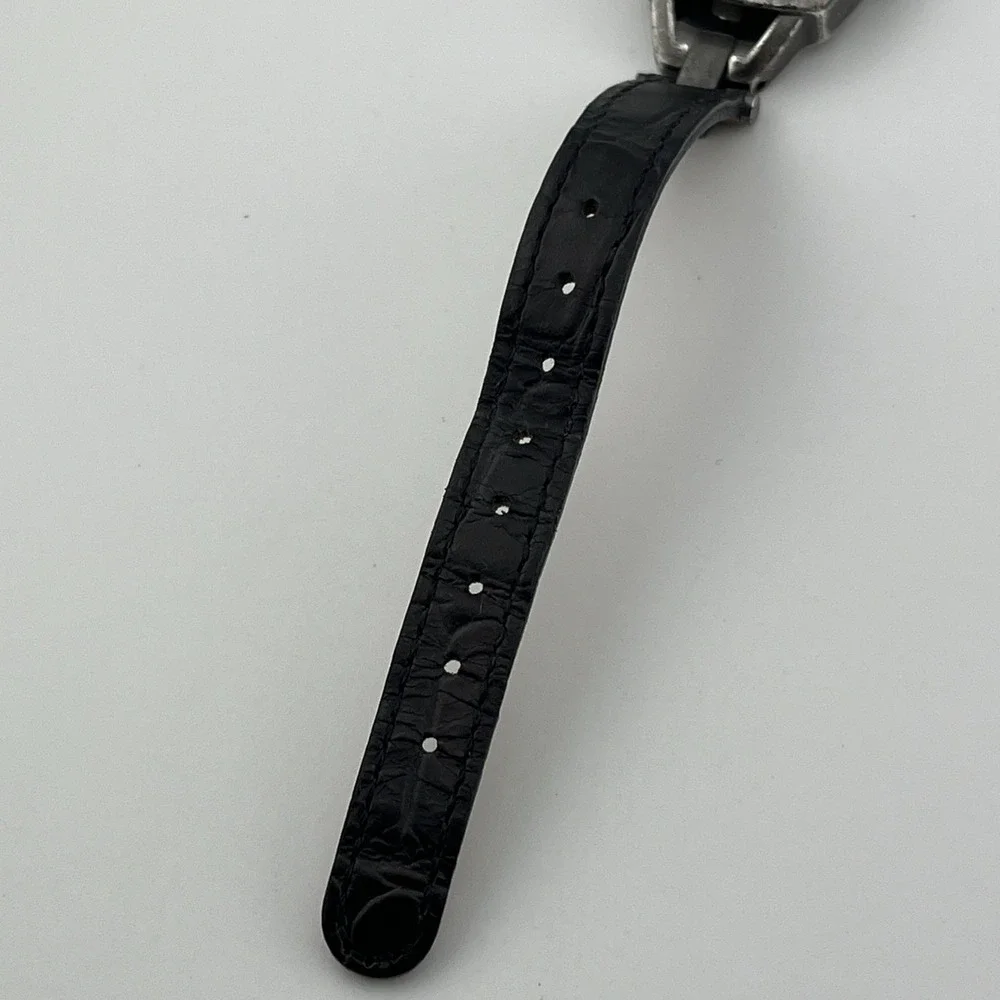 Eddie Bauer Watch Women 23mm Case Black Leather Band V8V181- New‎ Battery